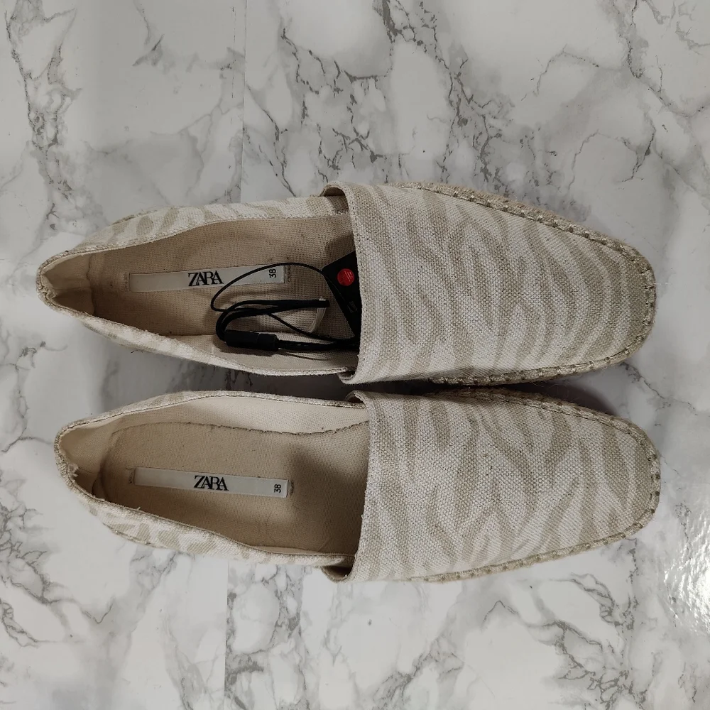 NWT Zara Cream Zebra Espadrilles Size 38